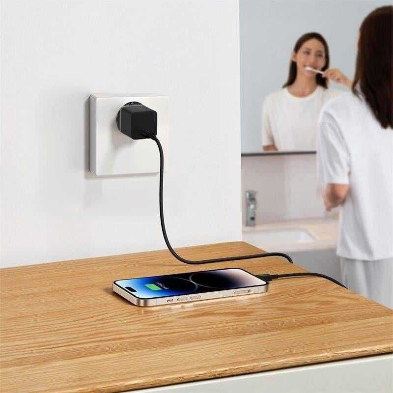 Mini sieninis įkroviklis Baseus GaN5 20W (juodas)