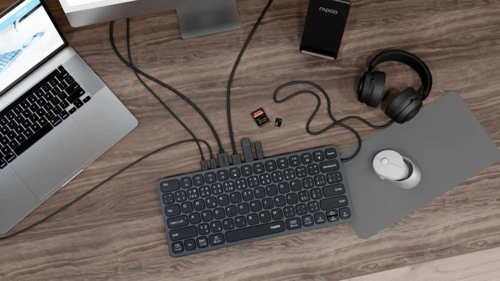 RAPOO klaviatūra UCK-6001 su 8in1 USB-C šakotuvu, laidiniu USB-C, CZ/SK, juoda