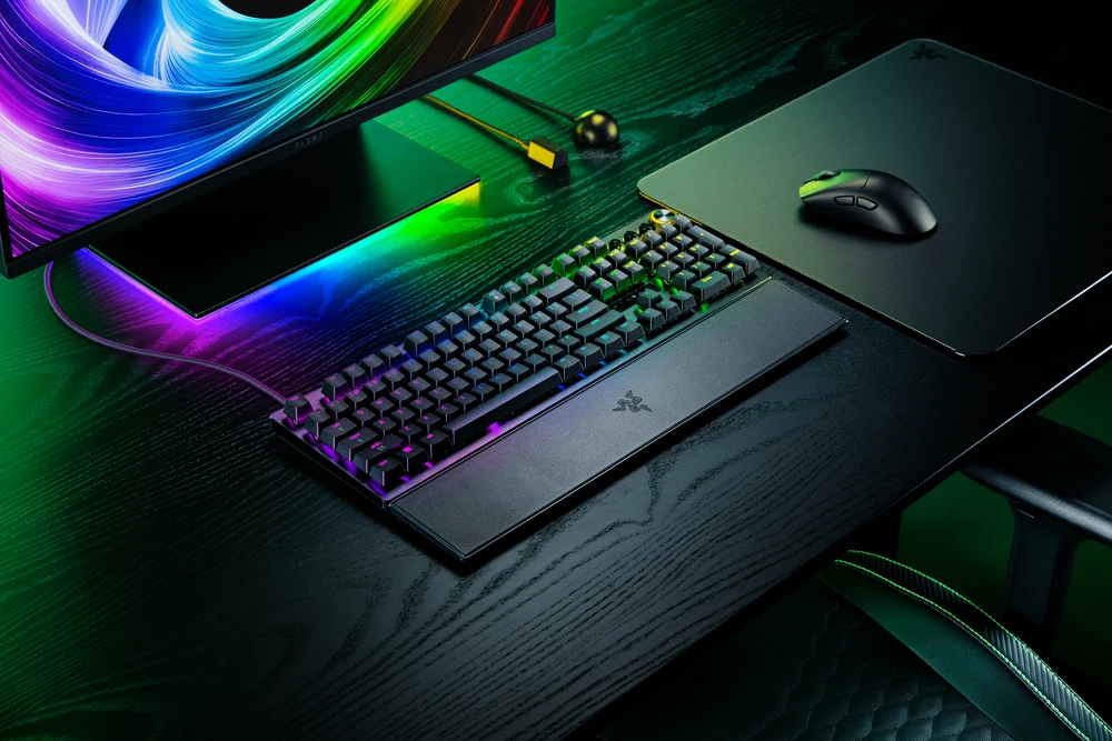 Razer Huntsman V3 Pro 8KHz | Klaviatūra žaidimams | su laidu | US | Razer Analog Optical Switch Gen-2 | Juodas