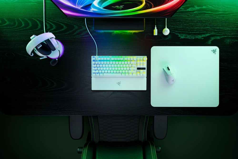 Razer Huntsman V3 Pro Tenkeyless 8KHz | Klaviatūra žaidimams | su laidu | US | Razer Analog Optical Switch Gen-2 | Baltas