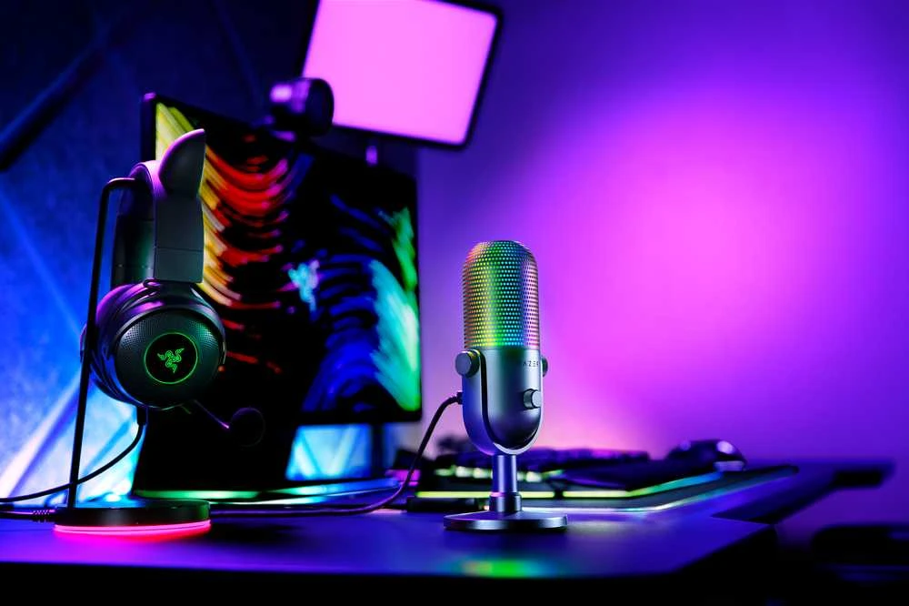 Razer | Srautinio perdavimo mikrofonas | Seiren V3 | Chroma | Laidinis
