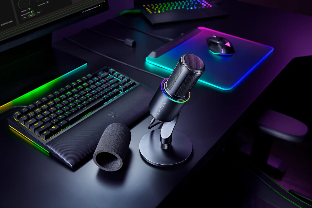 Razer Seiren V3 Pro Juodas
