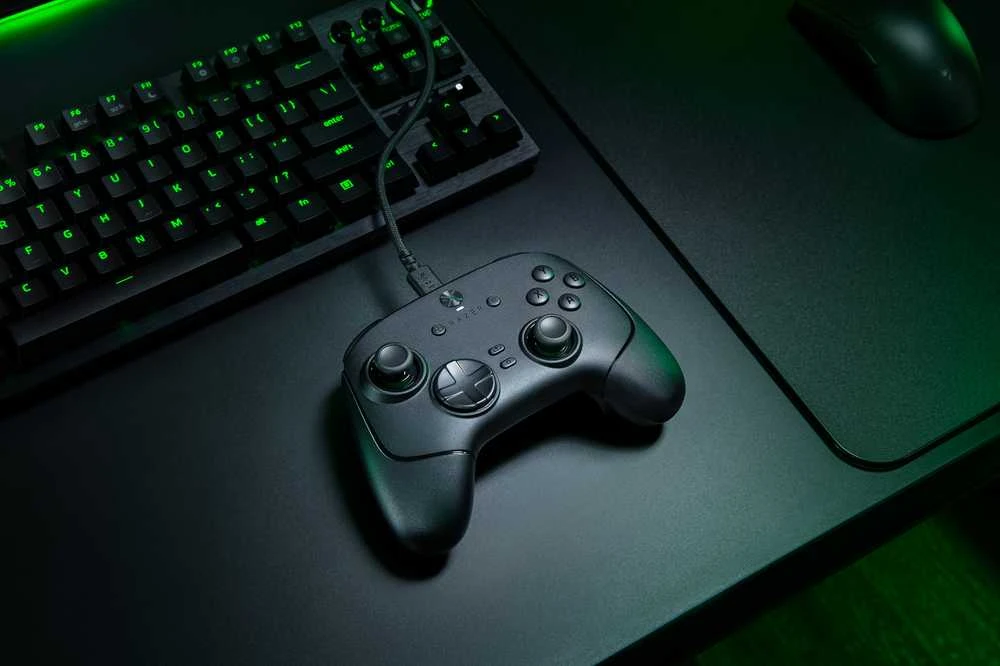 Razer Wolverine V3 turnyras 8K kompiuteris