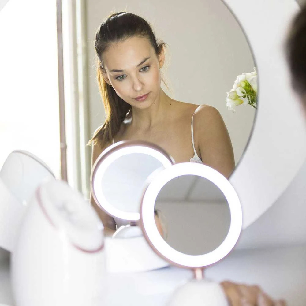 Remington Revlon - Revlon Ultimate Glow makiažo priemonė
