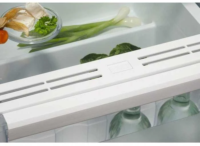 Šaldytuvas Electrolux LXB2AE82S