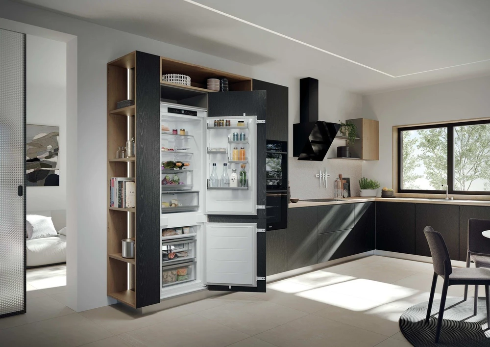 Šaldytuvas REFRIGERATOR BUILD-IN EHBQW5518E HAIER