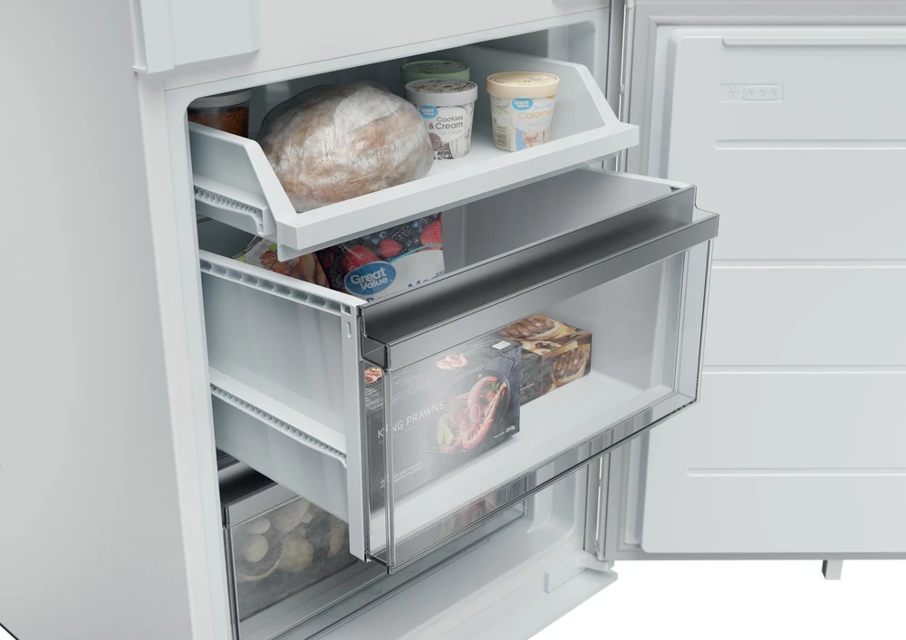 Šaldytuvas REFRIGERATOR BUILD-IN EHBQW5518E HAIER