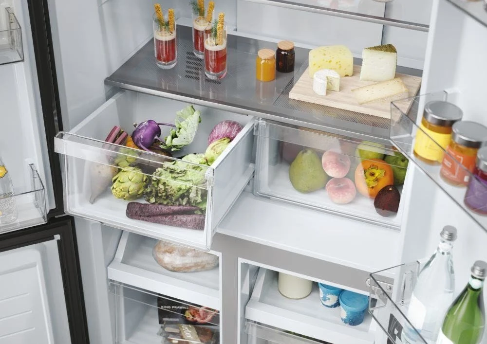 Haier REFRIGERATOR SBS HCR3818ENMM HAI