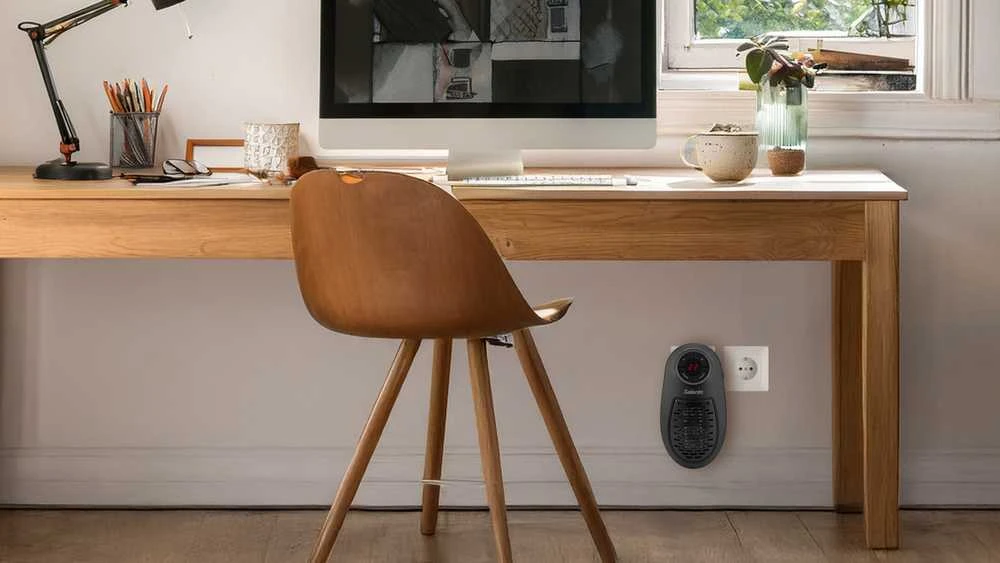 Termowentylator Evolveo Salente HotHeat, teplovzdušný mini ventilátor, 500 W, černý