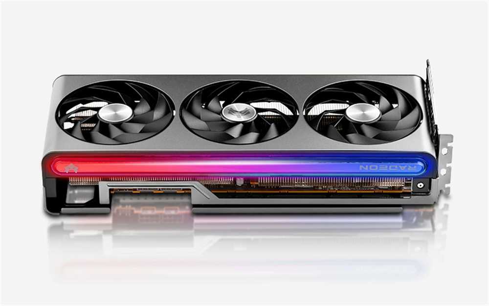 Vaizdo plokštė Sapphire Nitro+ AMD Radeon RX 7800 XT 16GB GDDR6