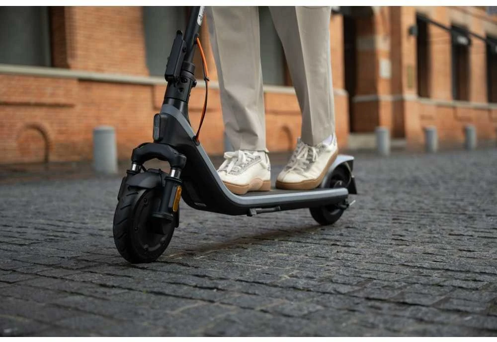 Elektrinis paspirtukas Segway KickScooter E2 Plus E II