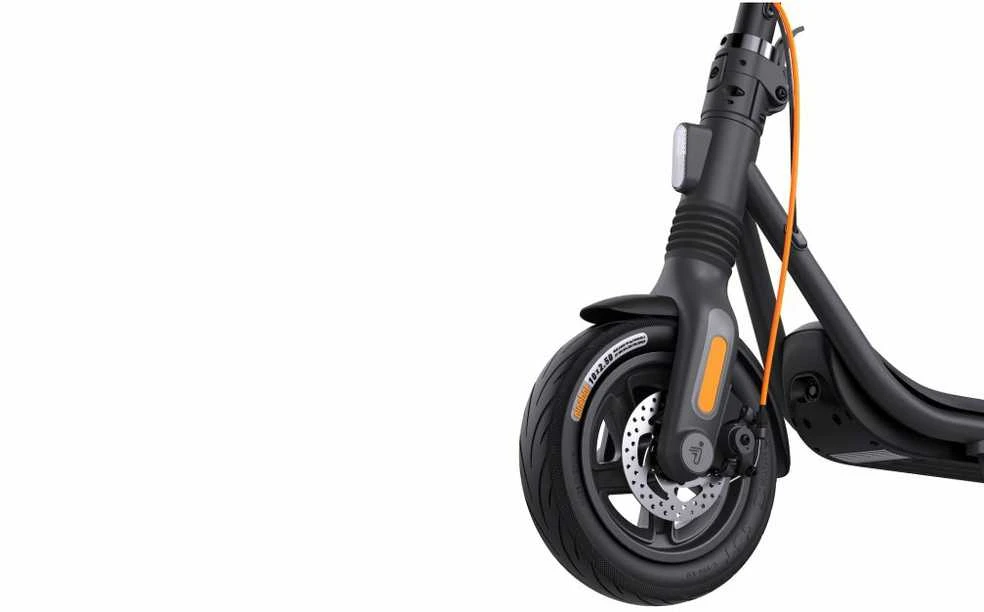 Trottinette Électrique Ninebot By Segway F2 Pro E – 25 Km/h, Noir – Neuf Sous Emballage