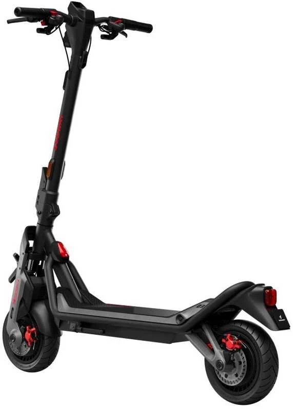 Segway | Superscooter GT3 Pro | Elektrinis paspirtukas | Maks. 2 x 3500 W | Iki 80 km/h | 11" | Juodas ir auksas