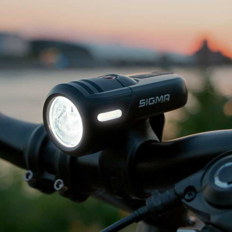 Priekinė lempa Sigma AURA 45 USB