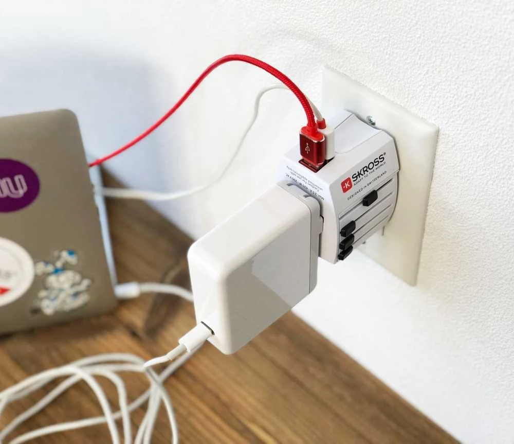 Skross MUV USB (AC)