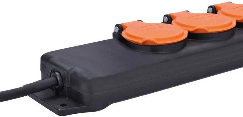Solight ilgintuvas IP44 3 lizdai 10m