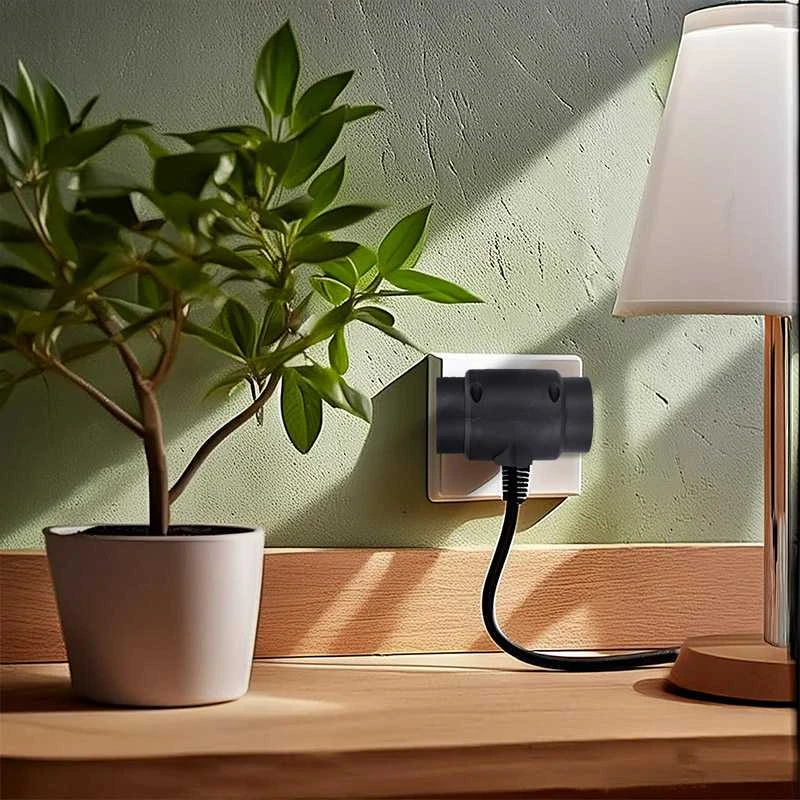 Solight hub, 2,5A + 2x 10A, juodas