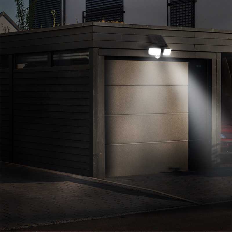 Pakabinamas šviestuvas Solight LED saulės šviestuvas su jutikliu, 8W, 600lm, Li-on, juodas