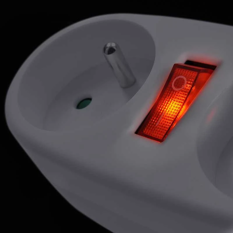 Solight jungiamoji dėžutė 2 x 10A balta