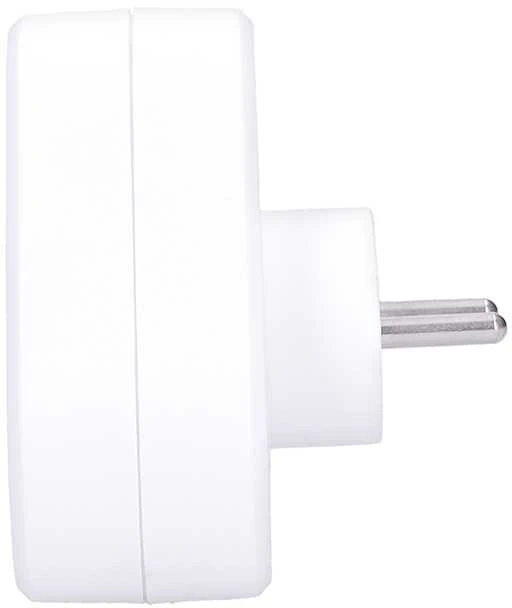 „Solight“ lizdas, 3x 10A, trikampis, baltas