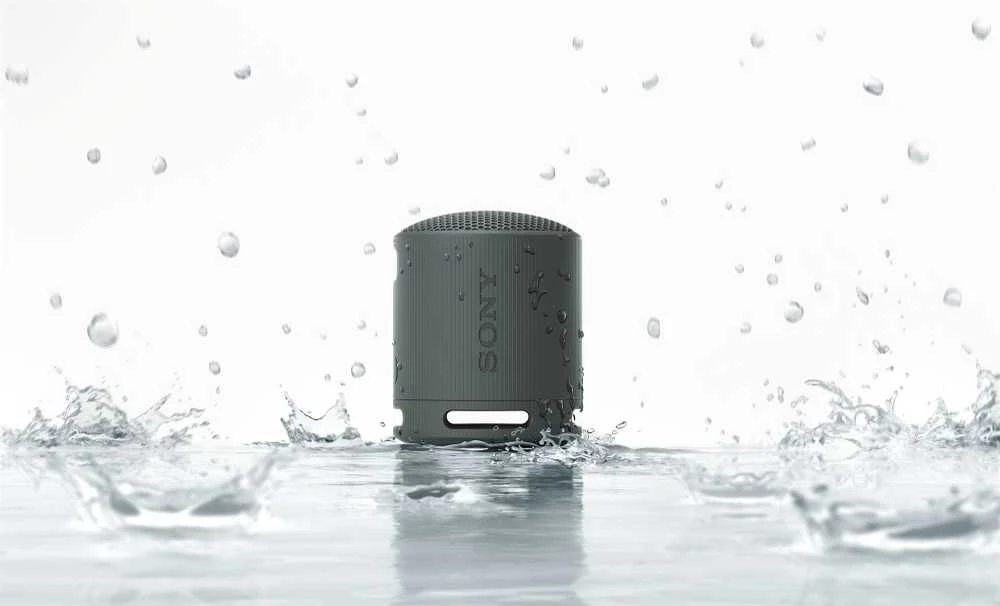 Nešiojama kolonėlė Sony SRS-XB100, Juodos spalvos