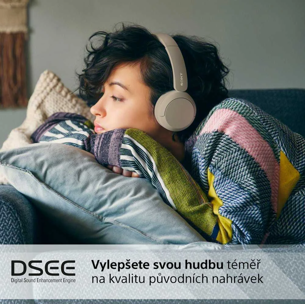 Sony WH-CH520B rusvos ausinės naudojimo metu
