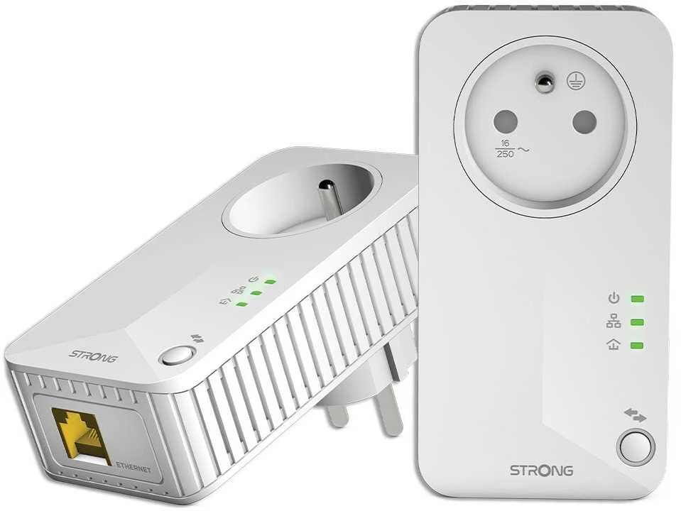 Strong PowerLine 600 adapterių komplektas su elektros lizdu