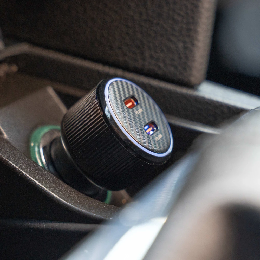 Įkroviklis Swissten PD 2x USB-C automobilinis įkroviklis 50W su USB-C - USB-C laidas 1m