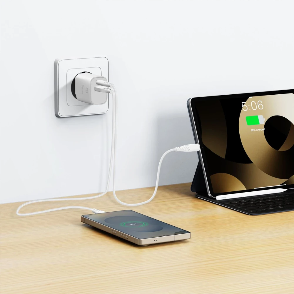 „Swissten Edge GaN“ kelioninis įkroviklis GaN USB-C PD 45W + USB-A 18W QC