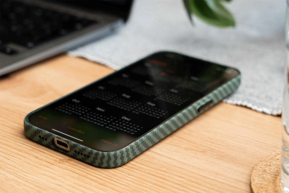 SWISSTEN MagStick SHELL dėklas Apple iPhone 15 Pro Max žalias
