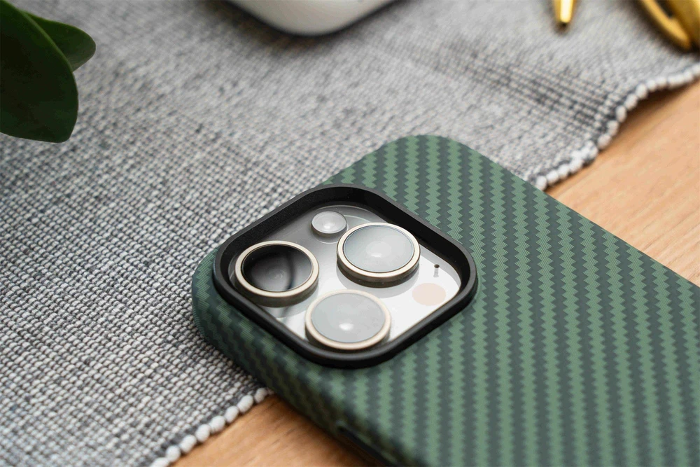 SWISSTEN MagStick SHELL dėklas Apple iPhone 15 Pro Max žalias