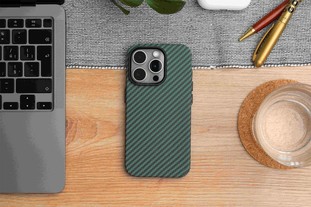 SWISSTEN MagStick SHELL dėklas Apple iPhone 16 žalias