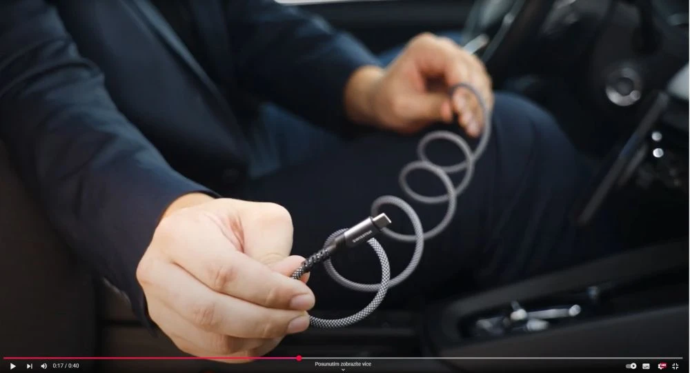 „Swissten“ magnetinis savaime apvyniojamas USB-C / „Lightning“ duomenų kabelis 1 m