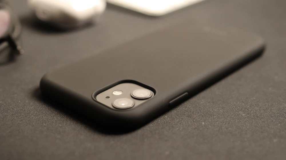 Dėklas Swissten Soft Joy Case iPhone 14 - Juodas