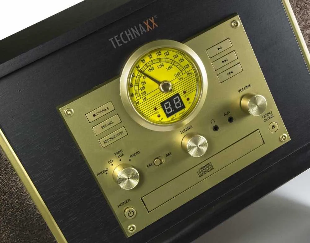 „Technaxx“ skaitmenina vinilo plokšteles, kasetes, kompaktinius diskus, radiją, turi AUX-IN ir „Bluetooth“ funkcijas