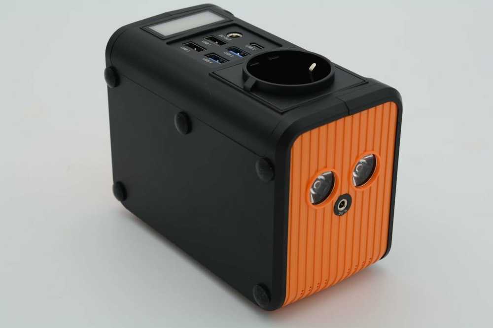Technaxx įkrovimo stotelė 80W TX-205, juodas