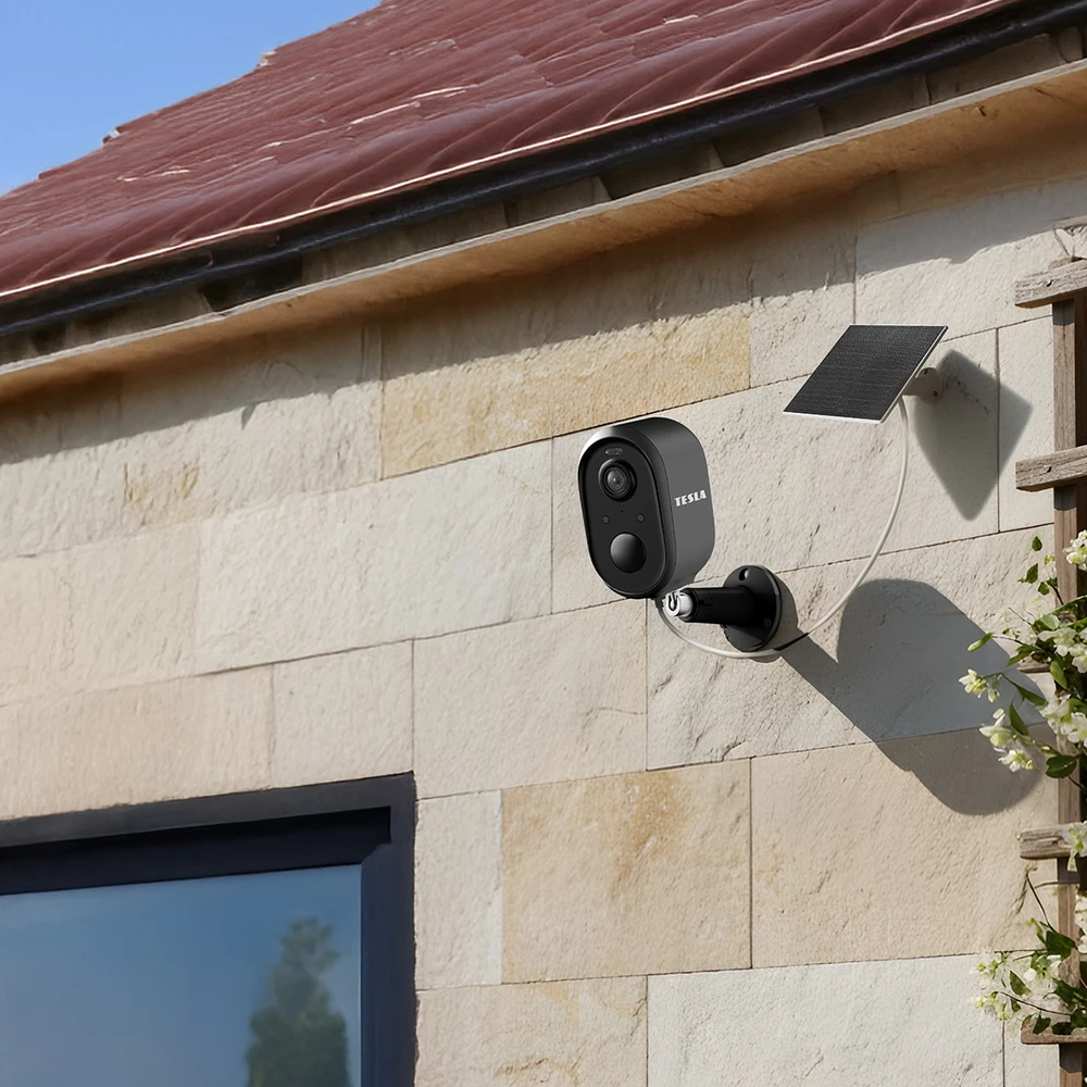 „Tesla TESLA SecureQ SC15“ lauko IP kamera su „Wi-Fi“ 3K ir saulės baterija