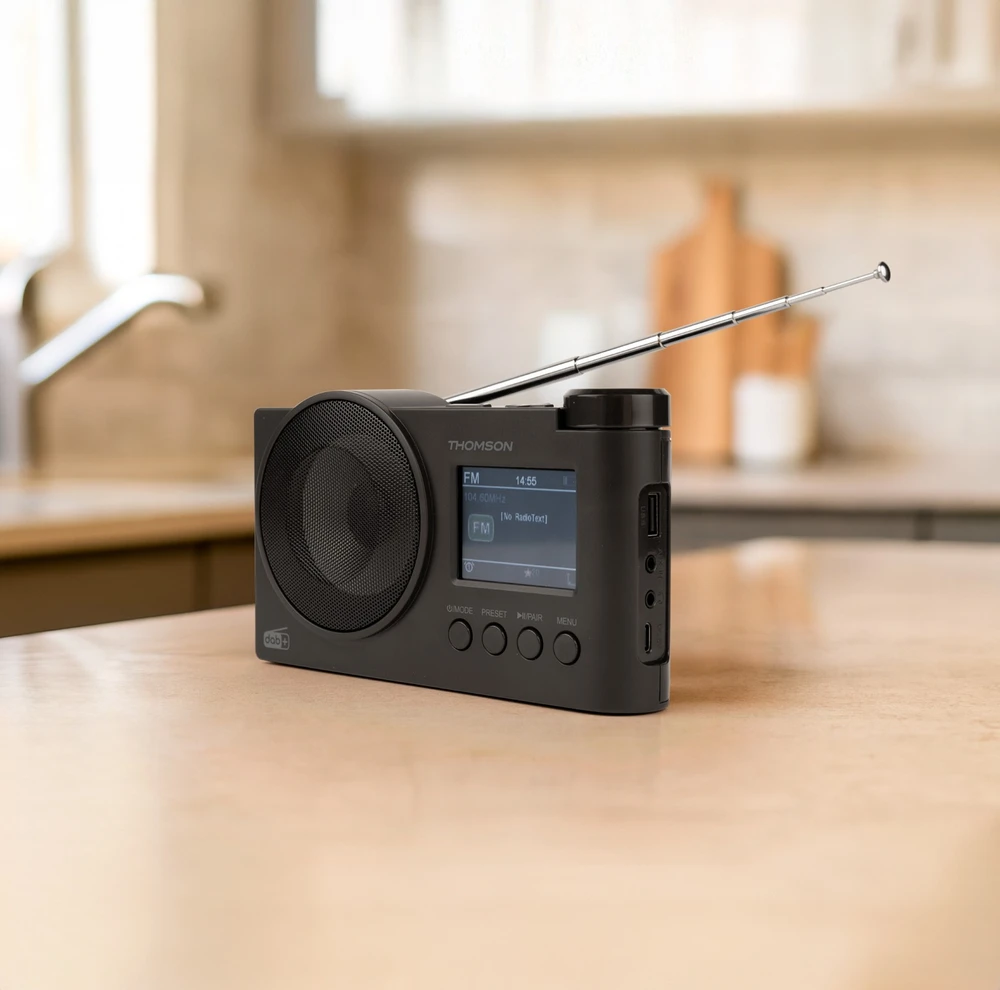 Nešiojamasis FM DAB+ radijas su „Bluetooth“ USB Thomson RT400DABBTBK