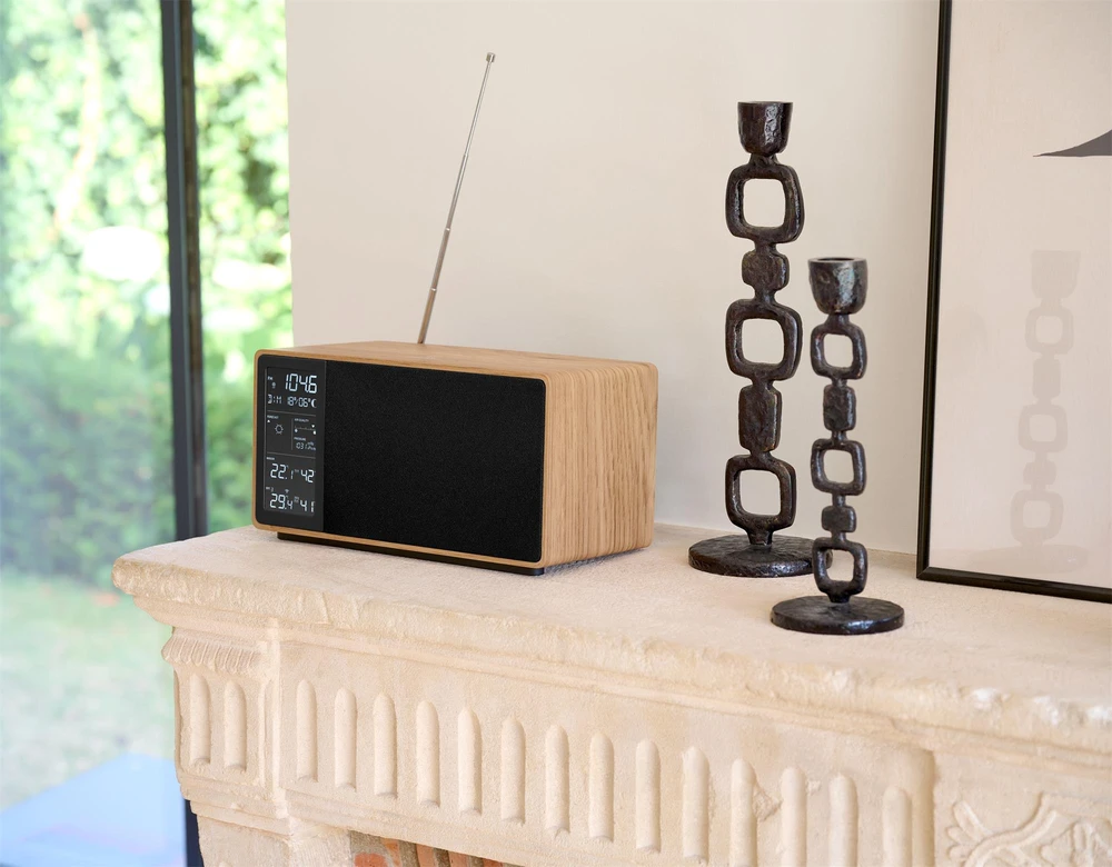 FM radijas su „Bluetooth“ funkcija ir oro stotelė Thomson WS202TBK
