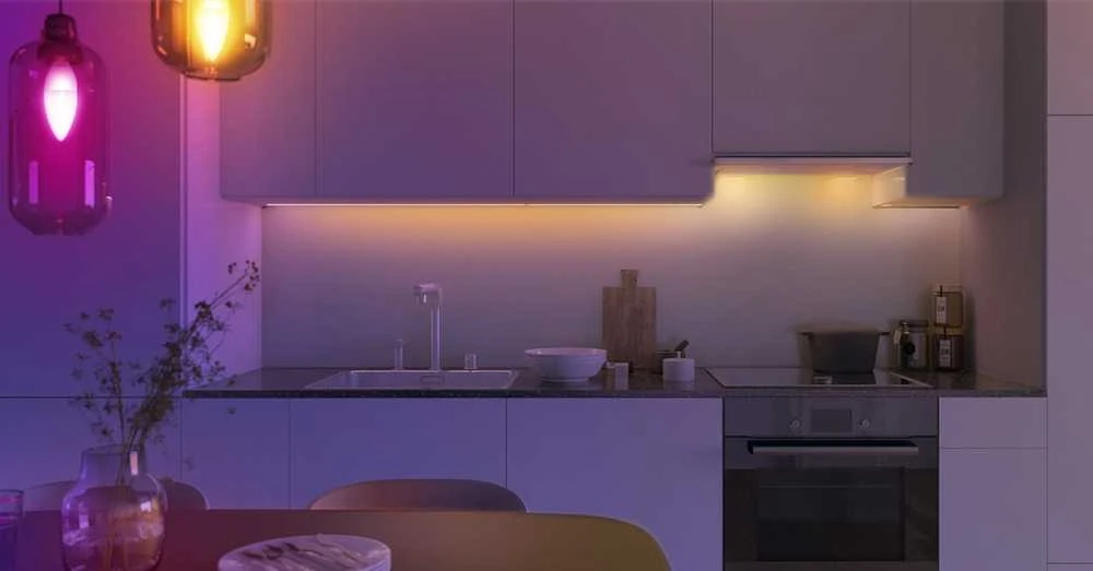 TP-Link Tapo L430C išmanioji WiFi reguliuojamo ryškumo LED lemputė (spalvota, 2500K-6500K, 470lm, 2.4GHz, E14)