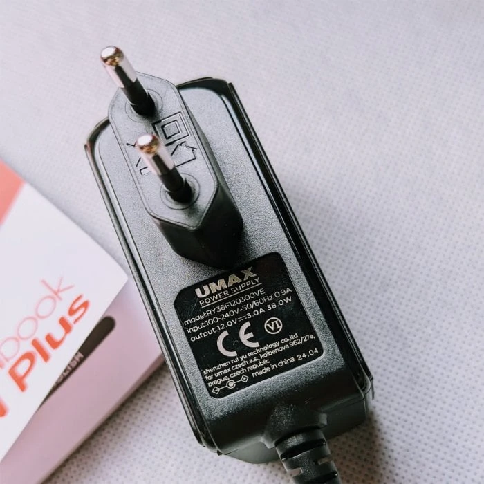 Nešiojamojo kompiuterio maitinimo adapteris Umax 36 W, 3 A, 12 V (UMMS0013)