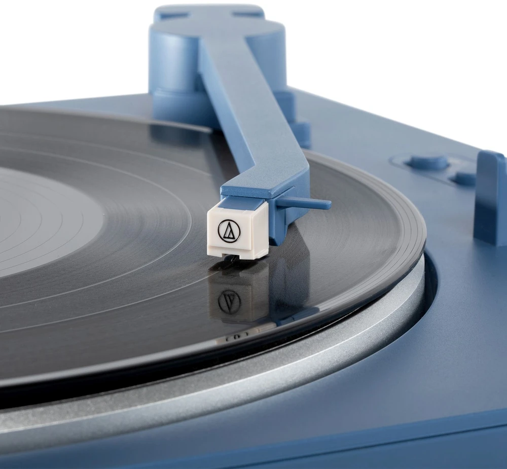 „Victrola VPT-800-BLU-INT“ automatinis patefonas, mėlynas