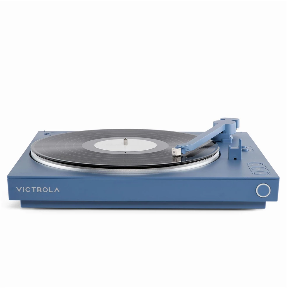 „Victrola VPT-800-BLU-INT“ automatinis patefonas, mėlynas
