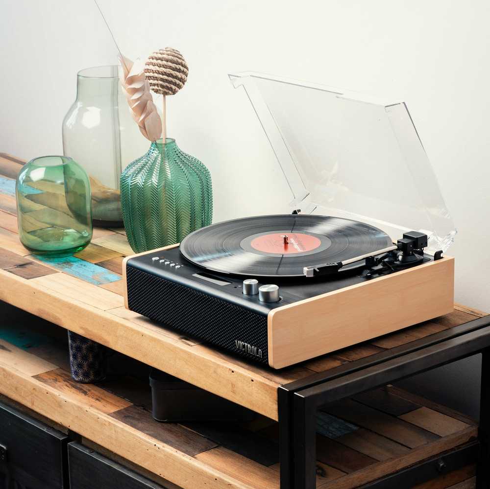 Patefonas Victrola Eastwood VTA-72