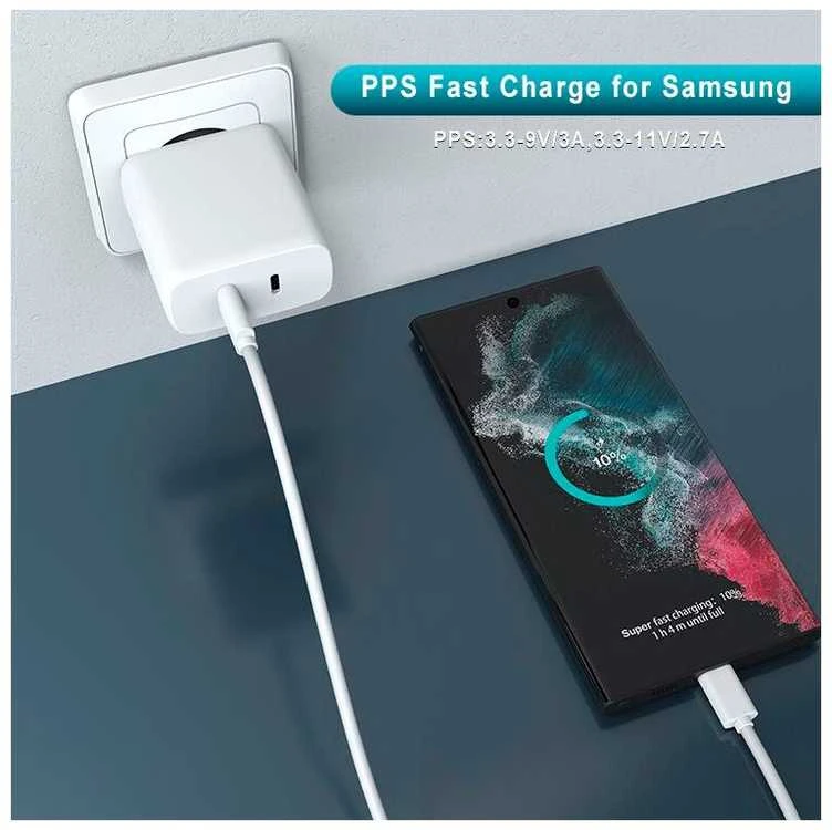Winner Group USB-C maitinimo adapteris įkraunantis Samsung telefoną