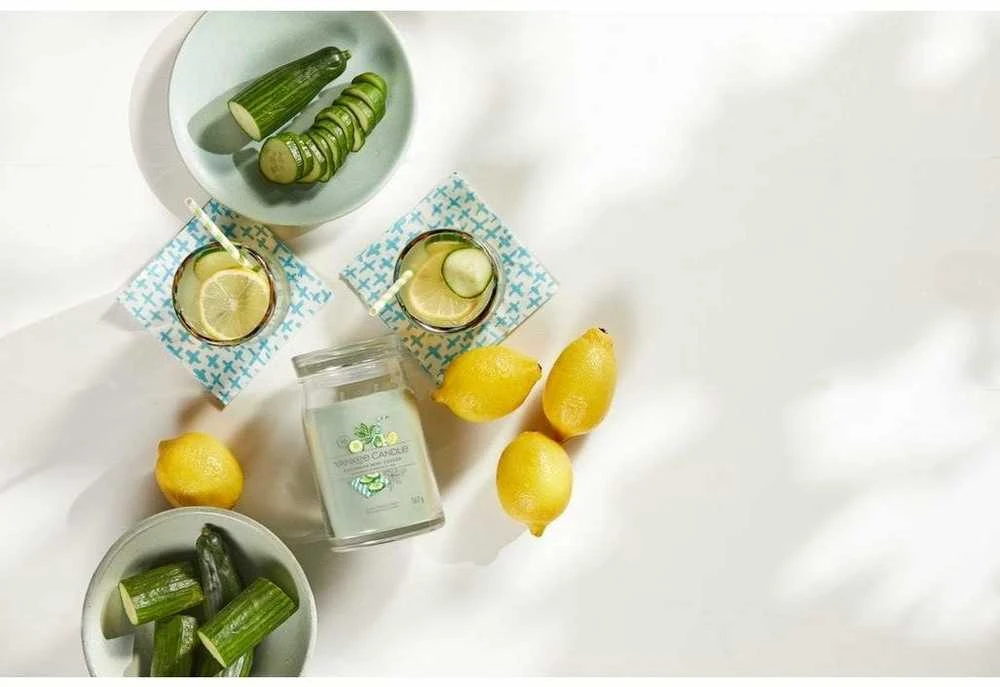 Yankee Candle Aromatinė žvakė "Signature", didelė stiklinė "Cucumber Mint Cooler" 567 g