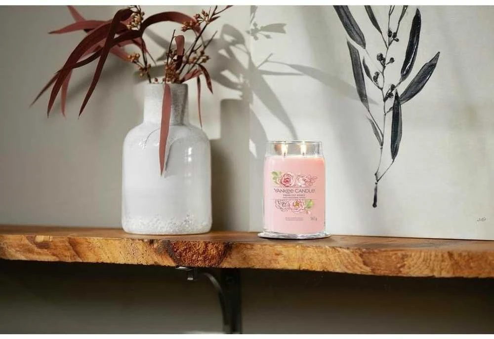 Yankee Candle Aromatinė žvakė Signature glass large Fresh Cut Rose s 567 g
