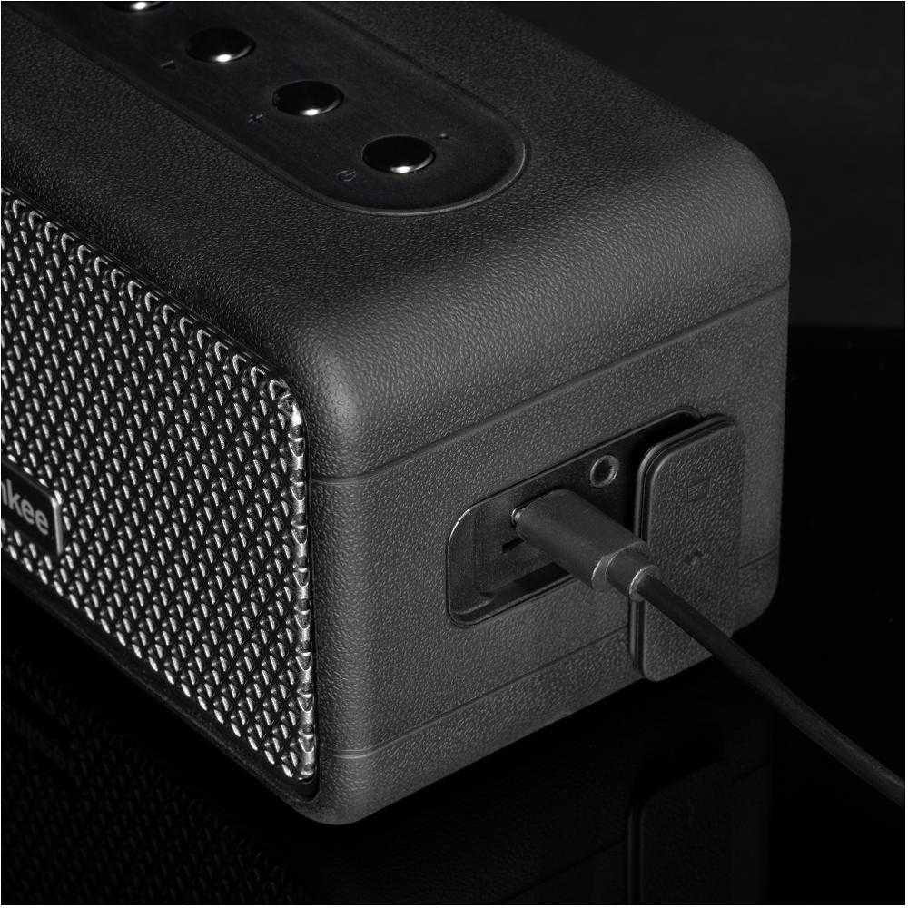 YSP 50BK BT speaker MAMBO S juodas YENKEE