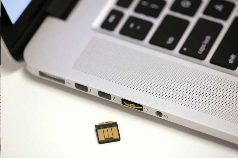 Yubico YubiKey 5 NANO