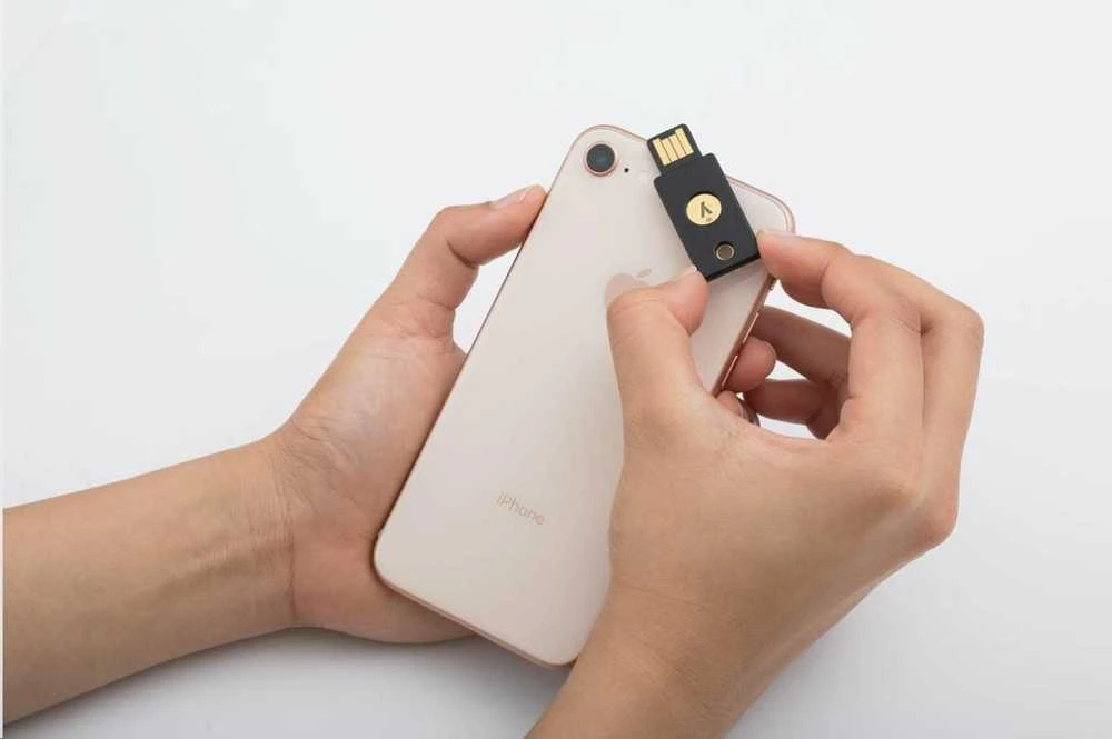 Yubico YubiKey 5 NFC